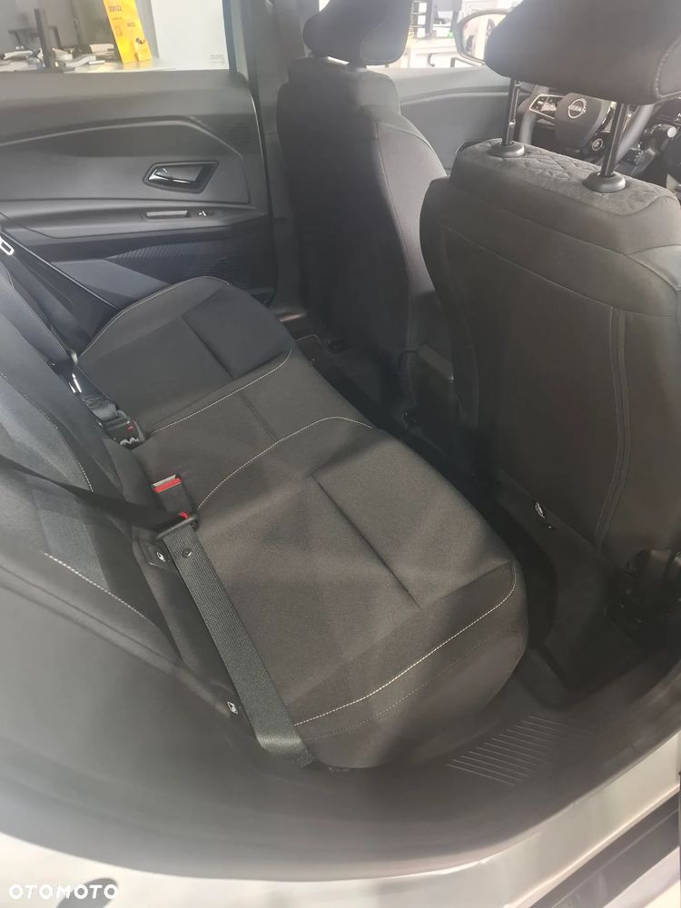 Nissan Micra 40kWh Evolve - 9