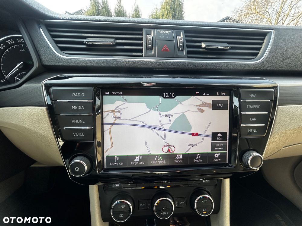 Skoda Superb 2.0 TDI Style DSG - 20