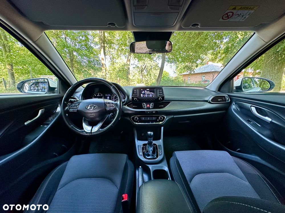 Hyundai i30 1.6 CRDI DCT Premium - 10