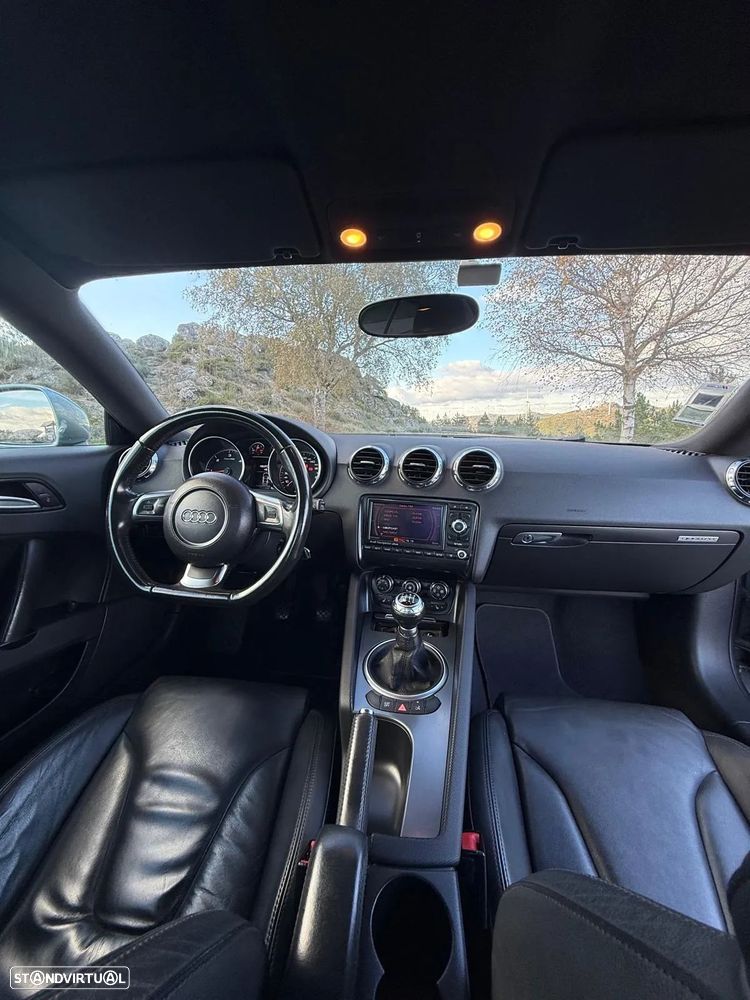 Audi TT Coupé 2.0 TDI quattro - 13