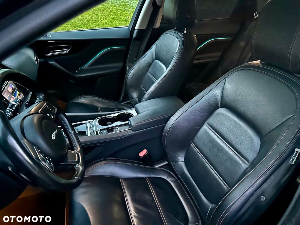 Jaguar F-Pace 2.0 i4D AWD Prestige - 18
