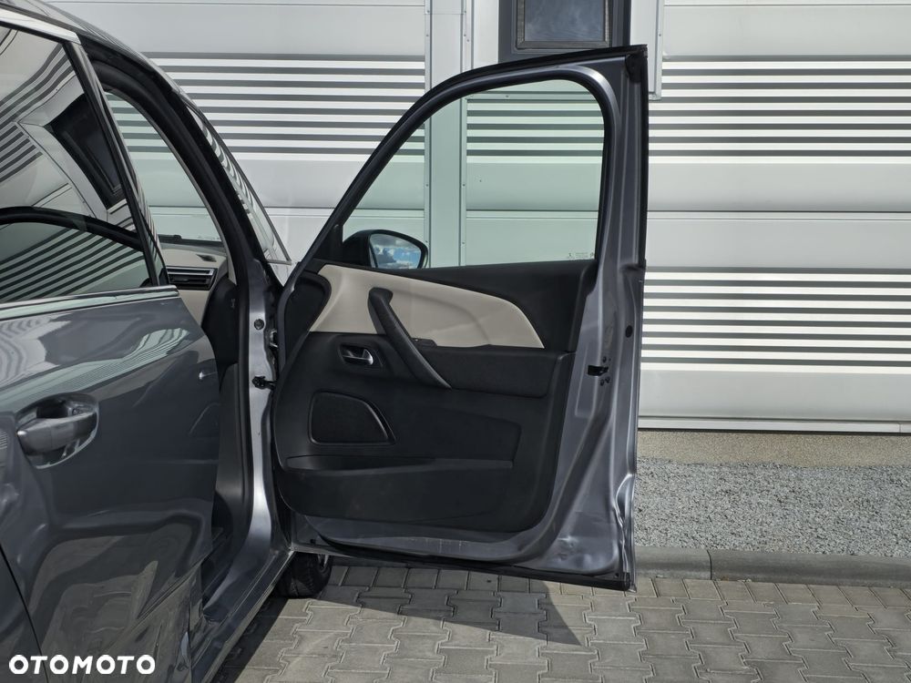 Citroën C4 SpaceTourer - 15