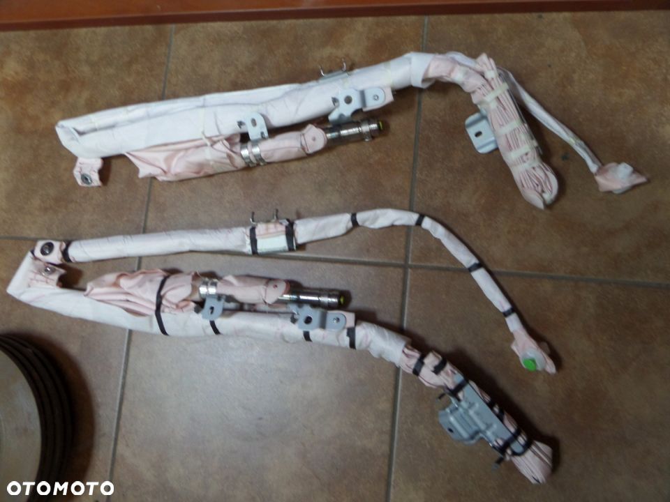 4577 KURTYNA LEWA PRAWA MAZDA 2 2014 2015 15 14- - 1