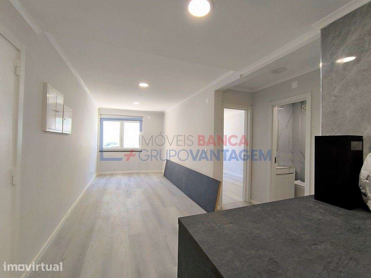 Apartamento T2 Benfica - Grande imagem: 2/28