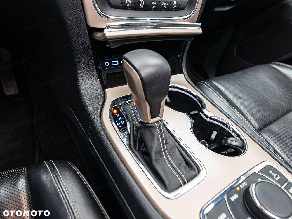 Jeep Grand Cherokee 3.0 CRD Overland - 23