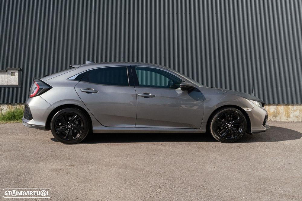 Honda Civic 1.0 i-VTEC Elegance Navi - 36