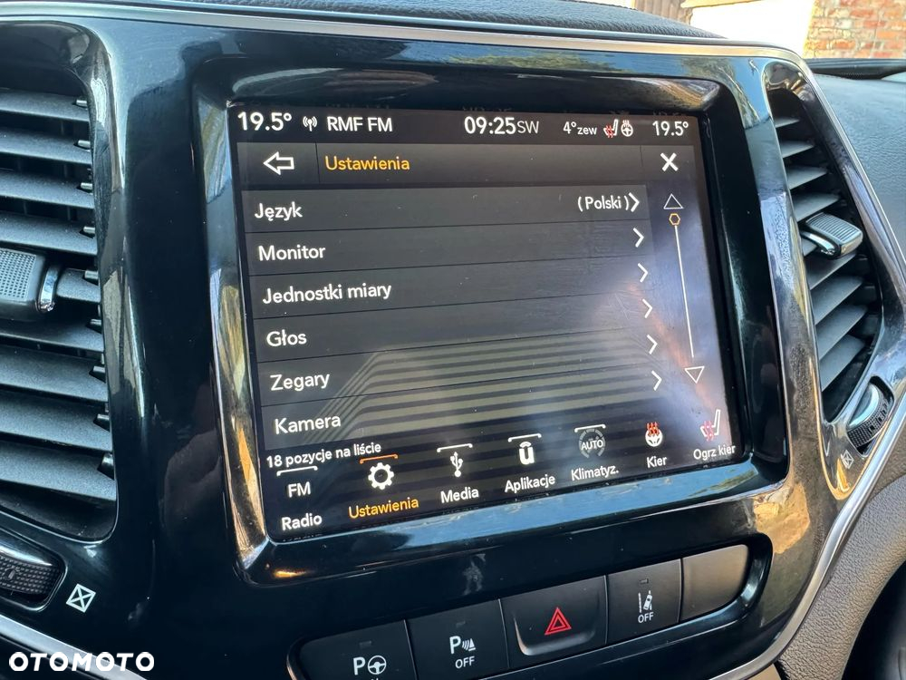 Jeep Cherokee 2.0 GME Active Drive I Limited - 27