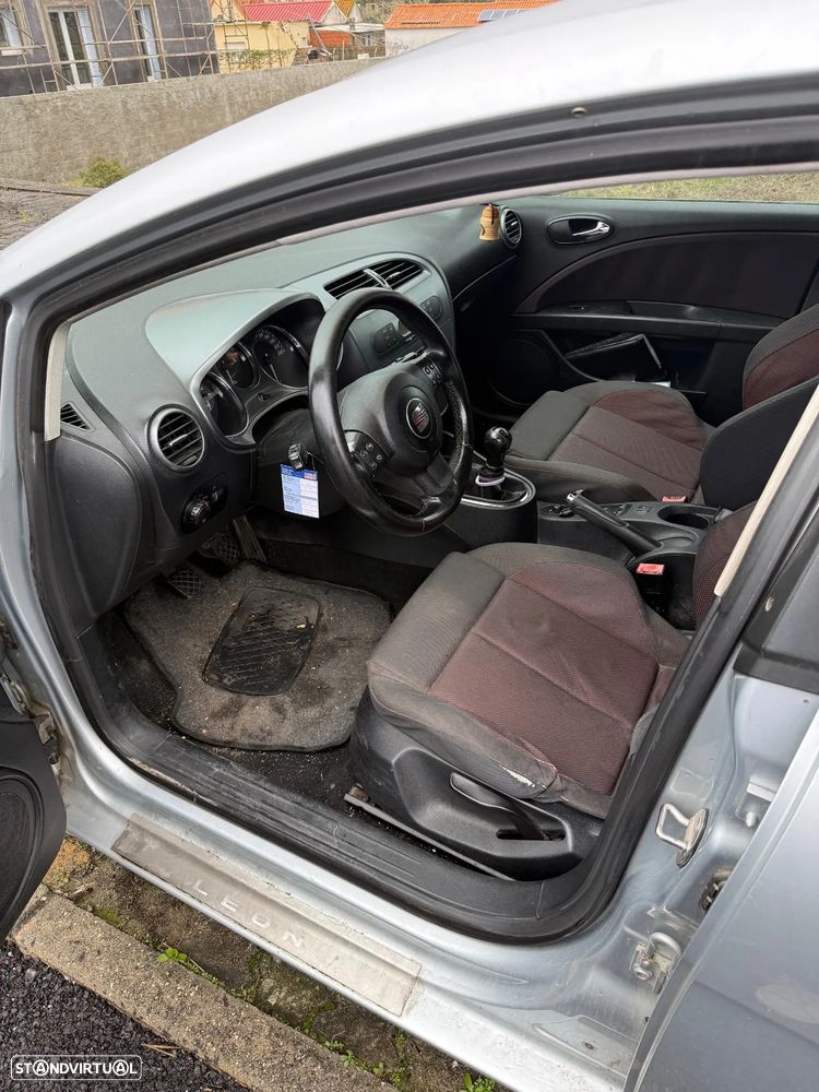 SEAT Leon 2.0 TDI Sport Up - 5