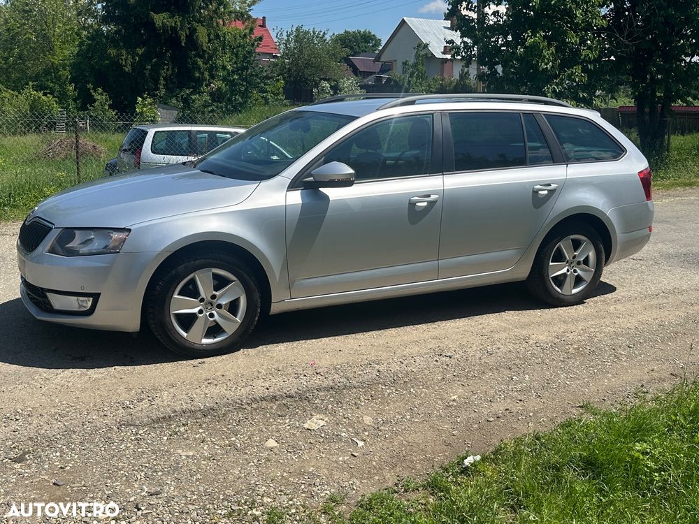 Skoda Octavia 1.6 TDI ELEGANCE - 1