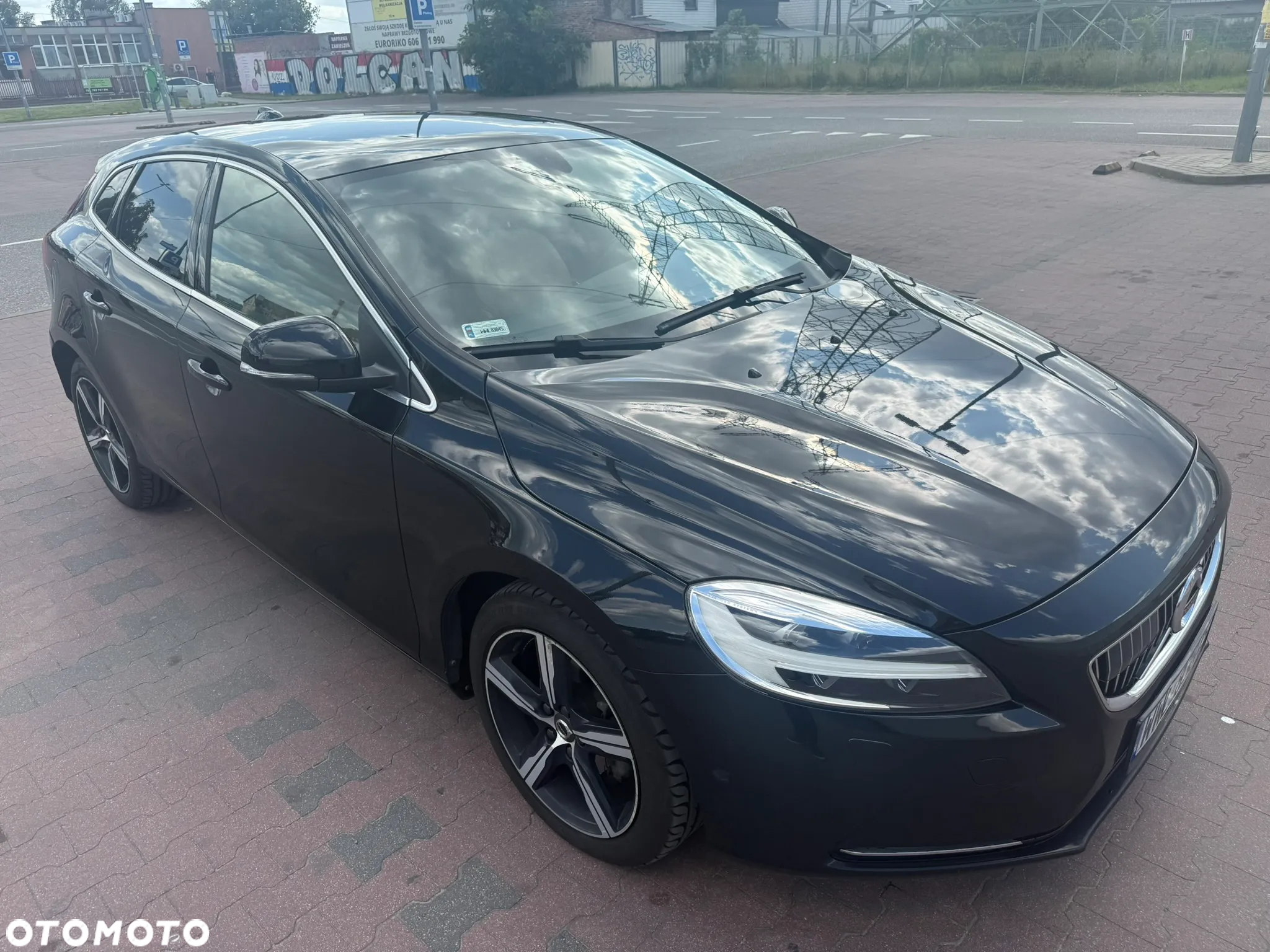 Volvo V40 D2 Inscription - 32