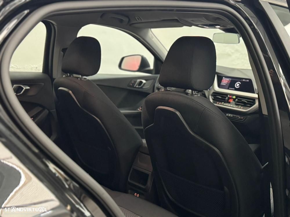 BMW 116 d EfficientDynamics Edition - 18