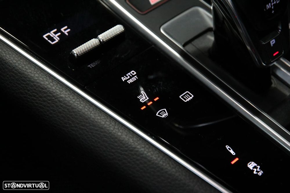 Porsche Panamera Sport Turismo 4 E-Hybrid Platinum Edition - 21