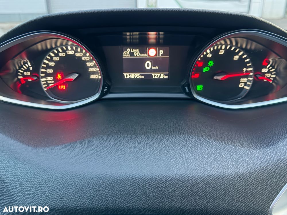 Peugeot 308 BlueHDi 130 EAT8 Stop & Start Active Business-Paket - 5