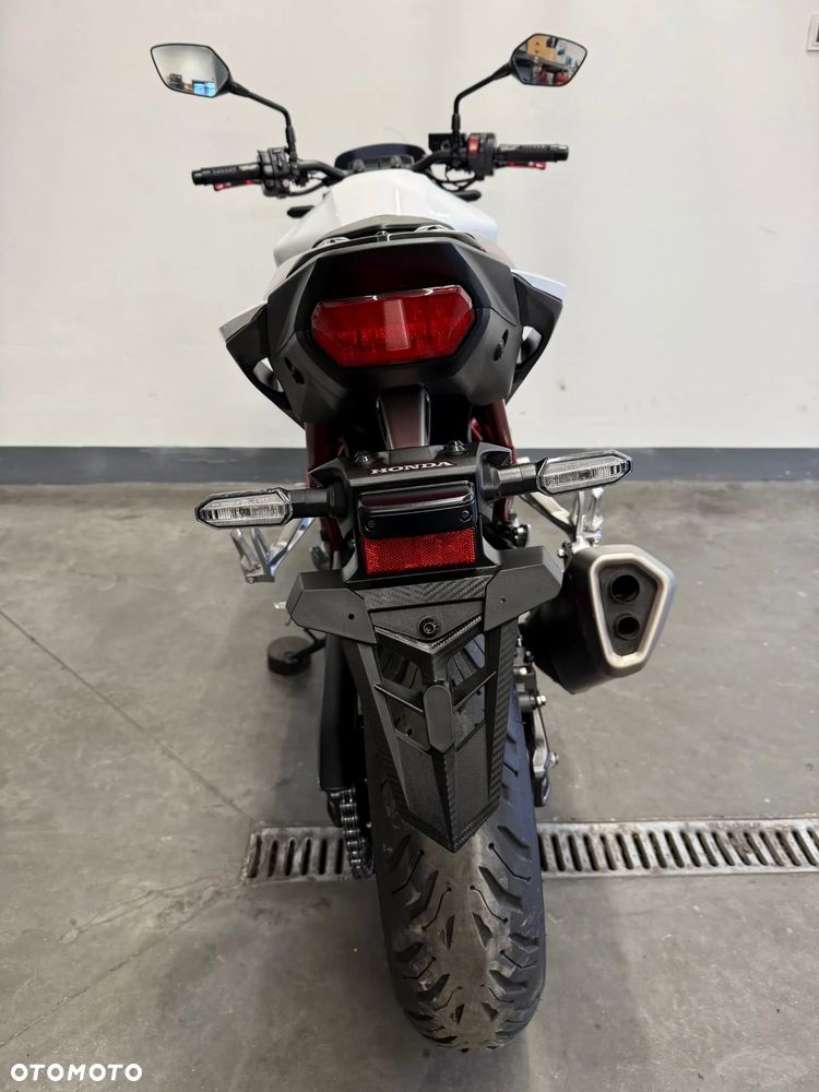Honda Hornet - 39