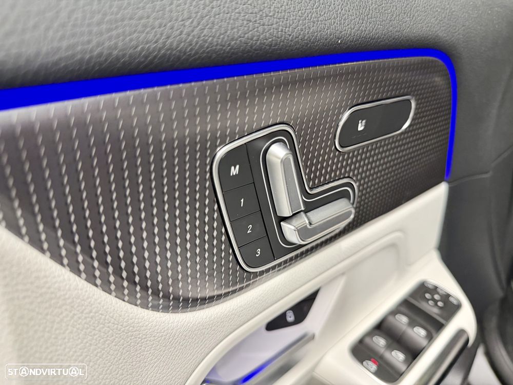 Mercedes-Benz EQA 300 4Matic Edition 1 - 16