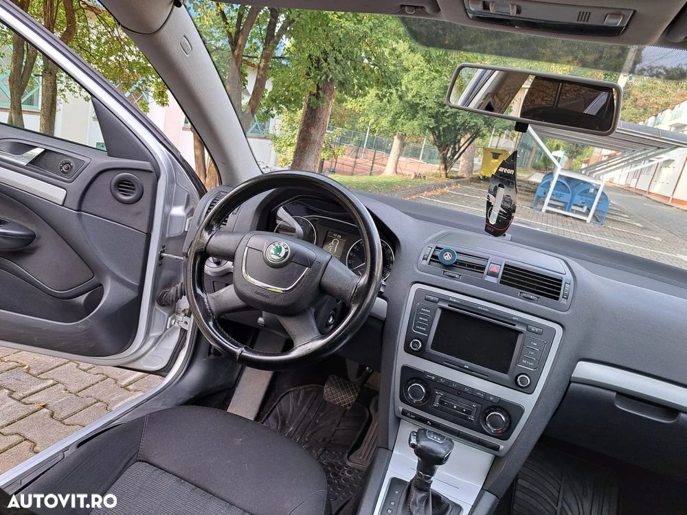 Skoda Octavia - 7