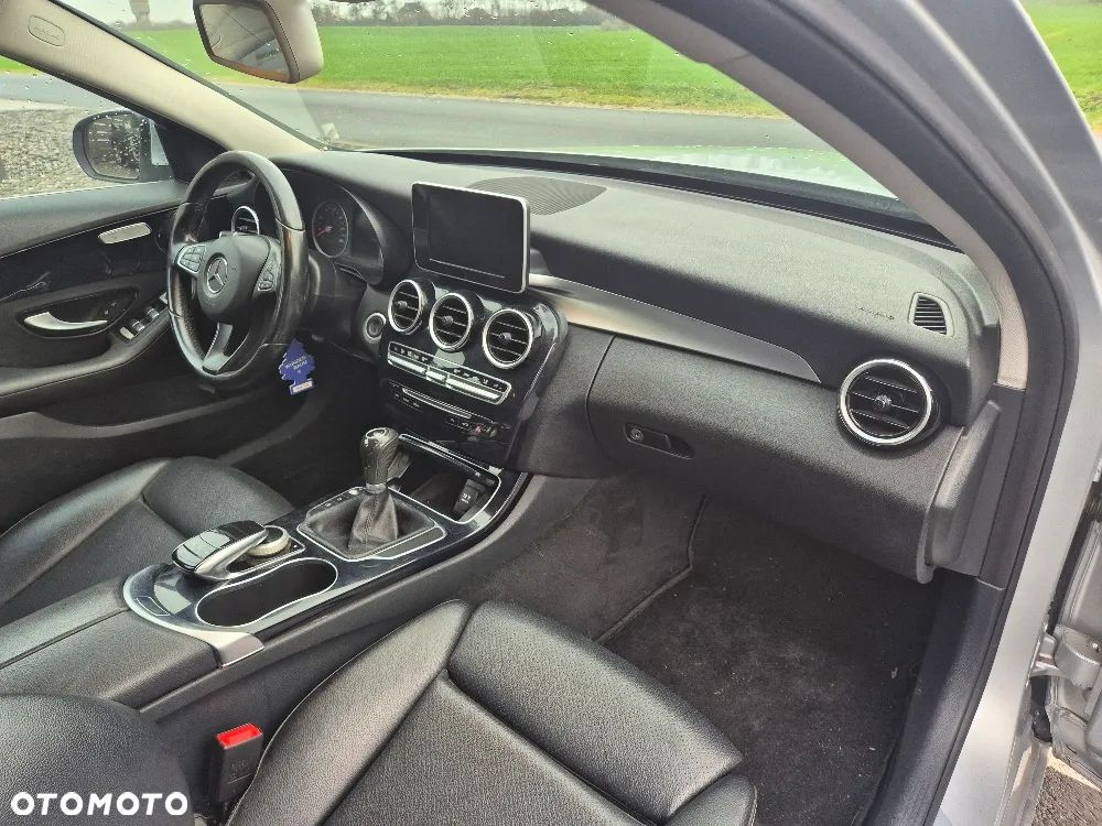 Mercedes-Benz Klasa C - 19