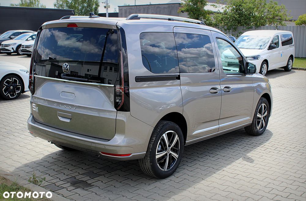Volkswagen Caddy 1.5 TSI DSG - 5