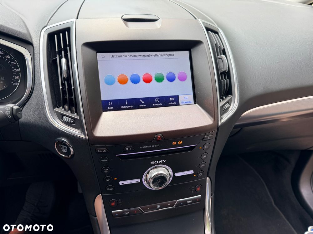 Ford S-Max - 40
