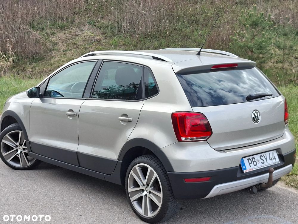Volkswagen Polo Cross - 12