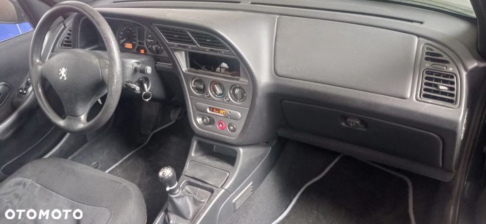 Peugeot 306 - 8