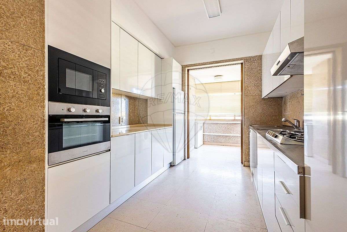 Apartamento T4 para arrendamento - Grande imagem: 4/50