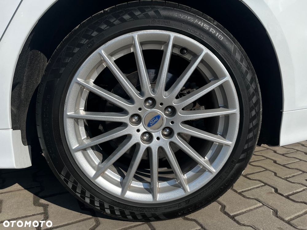 Ford Mondeo - 13