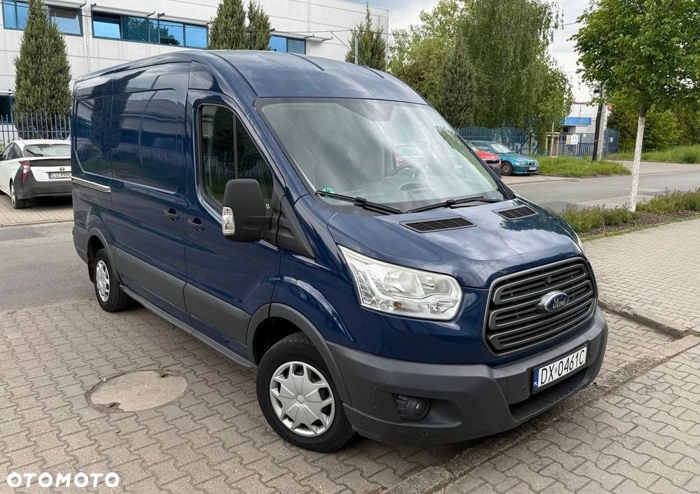Ford Transit - 1