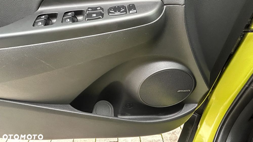 Hyundai Kona - 16