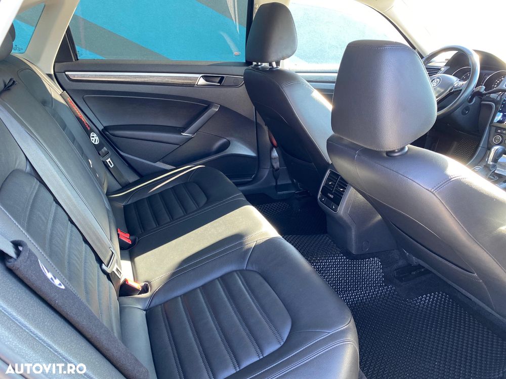 Volkswagen Passat 2.0 TSI (BlueMotion Technology) DSG Highline - 20