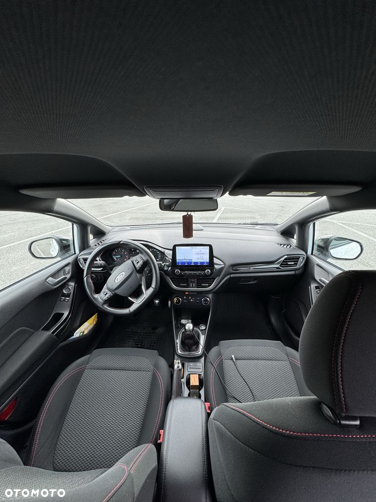 Ford Fiesta - 7
