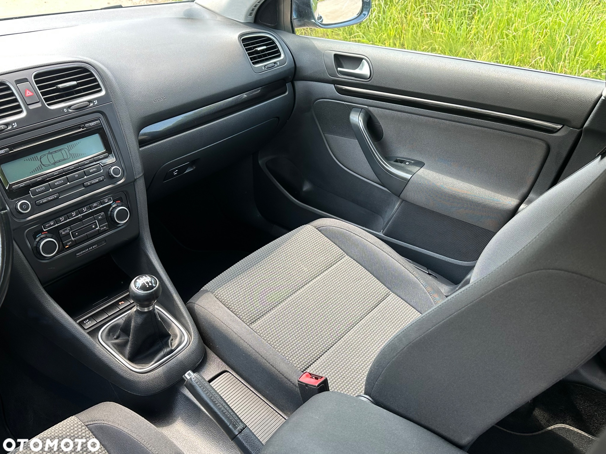 Volkswagen Golf 1.6 Comfortline - 21
