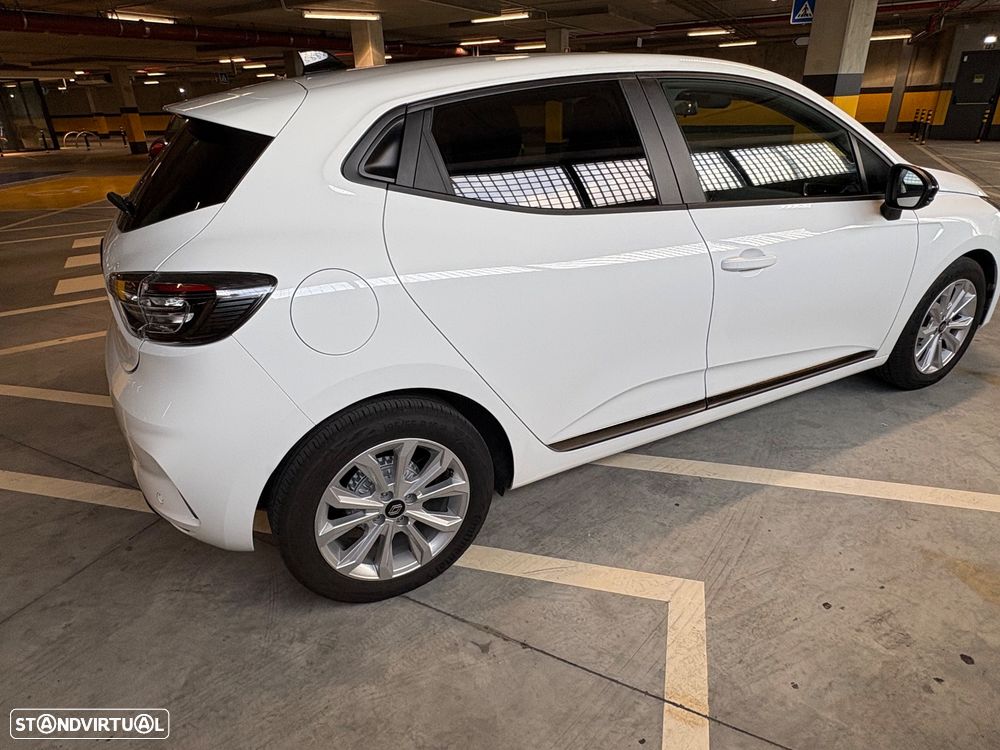 Renault Clio 1.0 TCe Evolution Bi-Fuel - 3