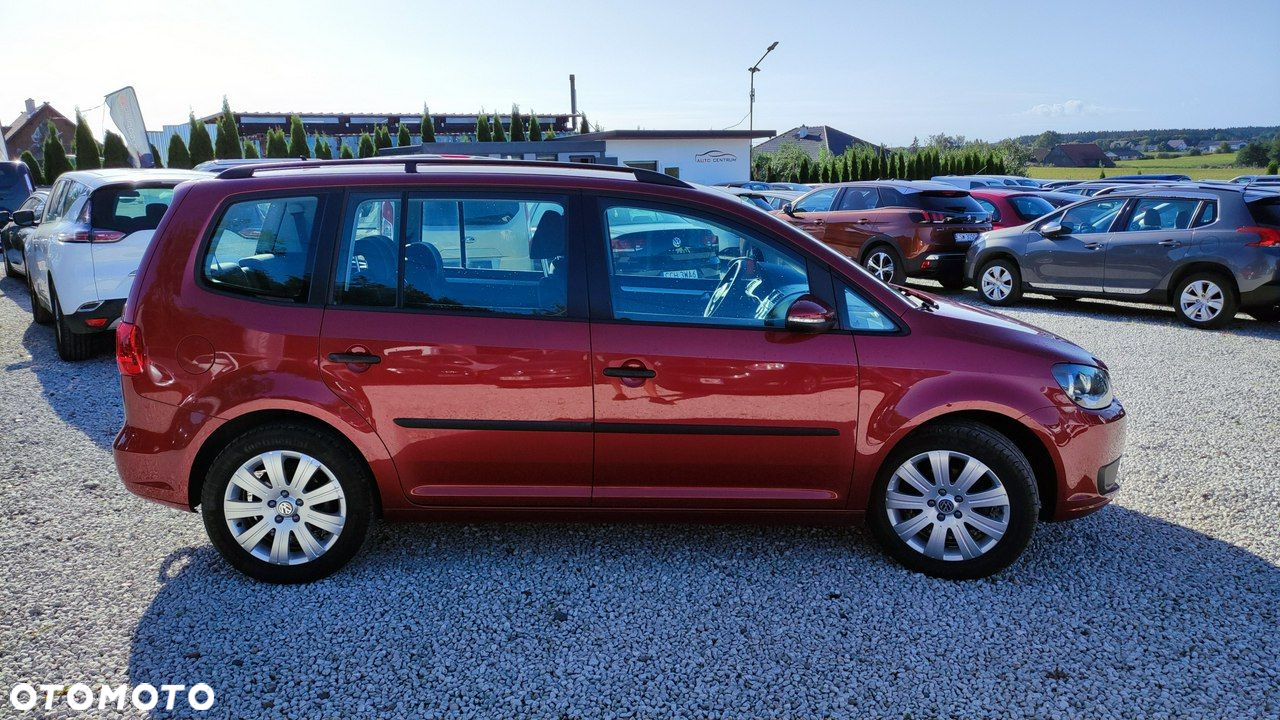 Volkswagen Touran - 18