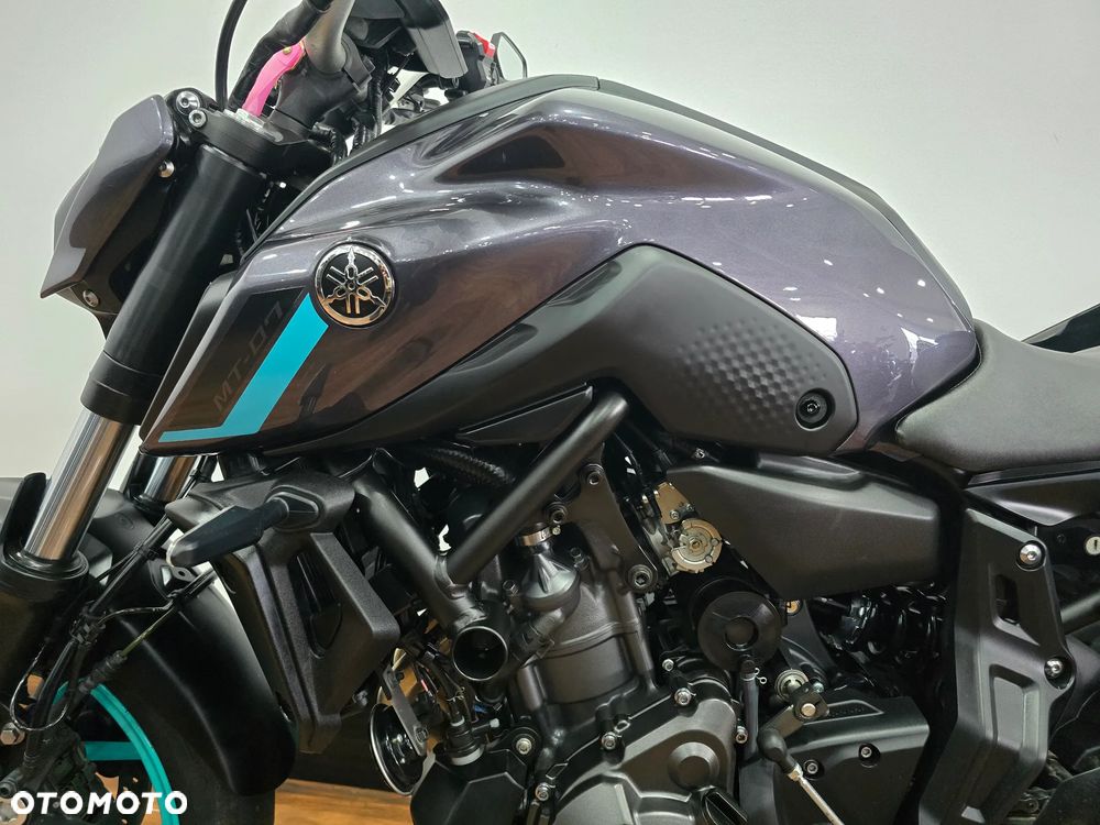 Yamaha MT - 13