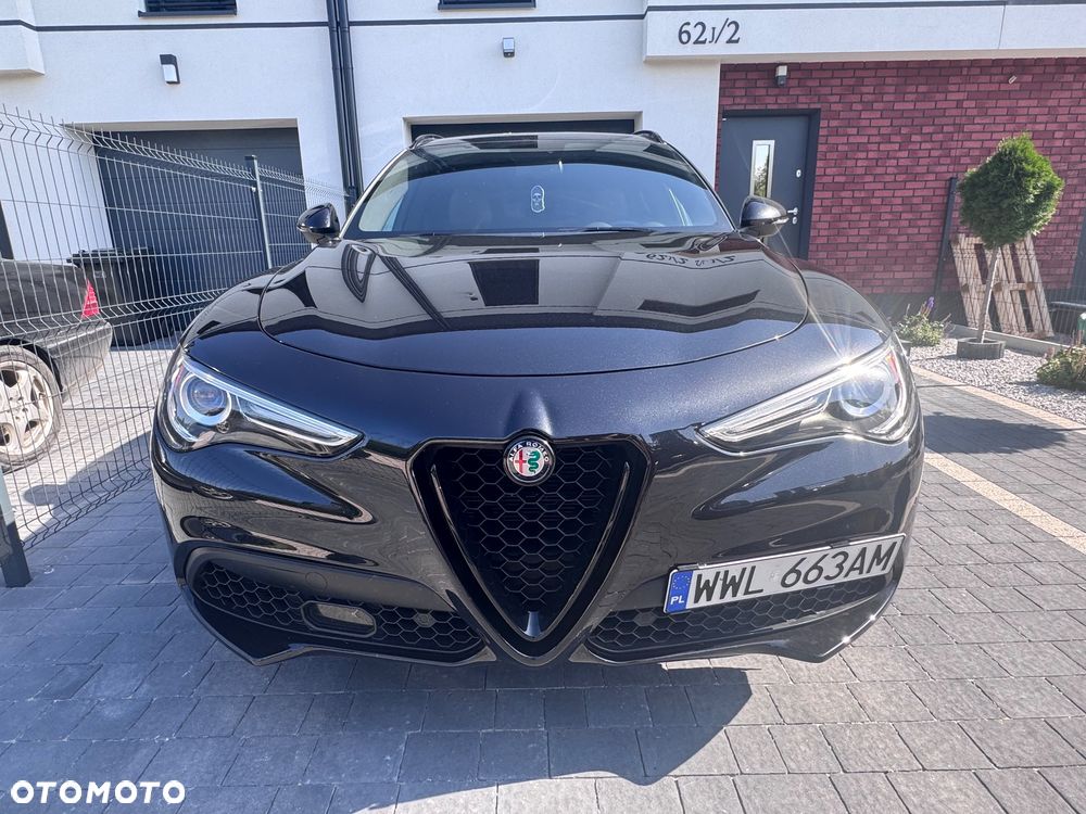 Alfa Romeo Stelvio 2.0 Turbo TI Q4 - 3