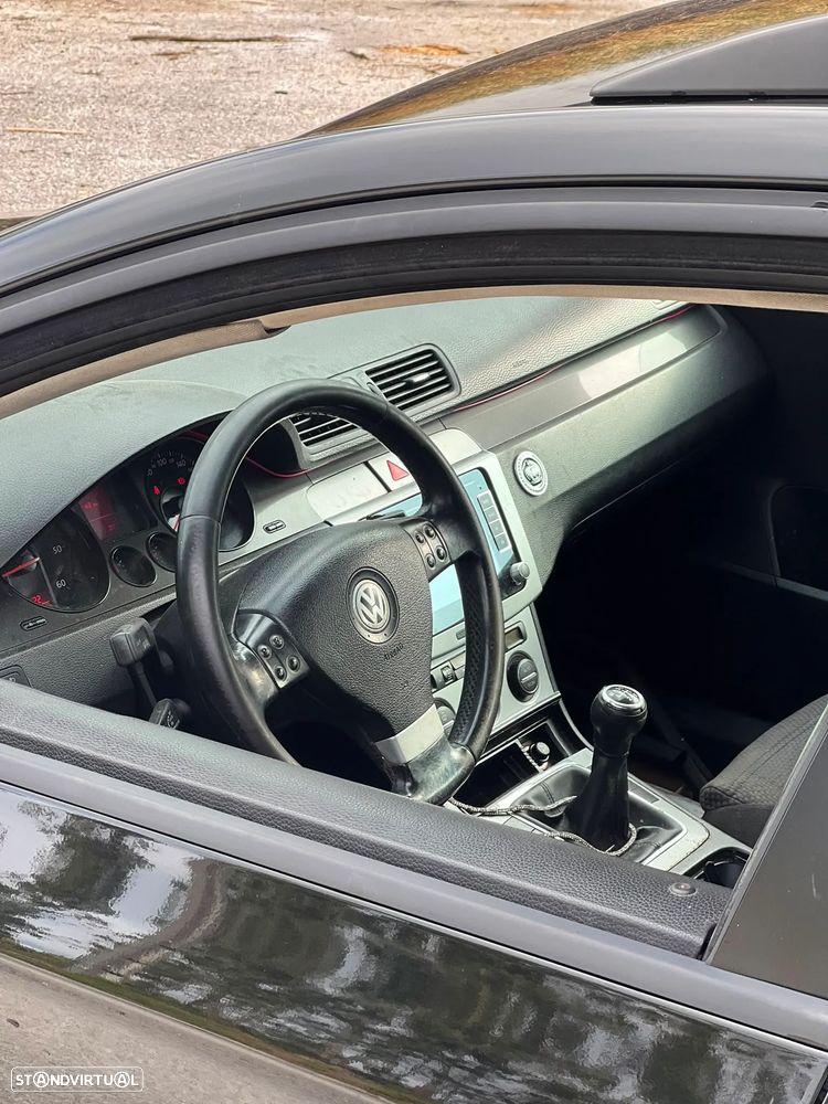 VW Passat Variant 2.0 TDI Confortline - 8