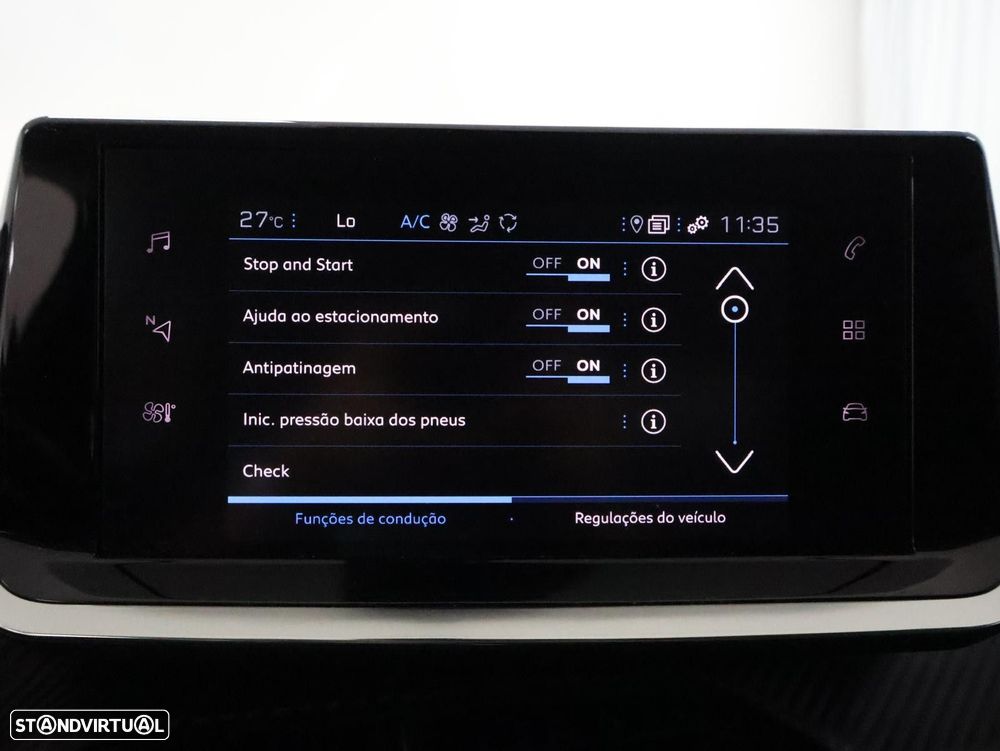 Peugeot 2008 1.2 PureTech Allure - 23