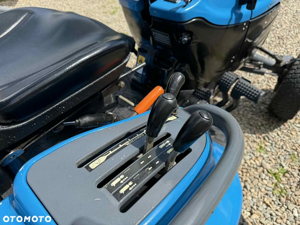 New Holland TC - 5