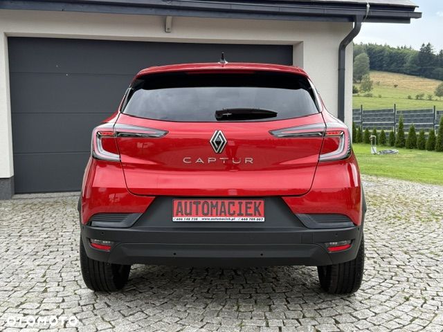 Renault Captur TCe Mild Hybrid 160 EDC GPF TECHNO - 8