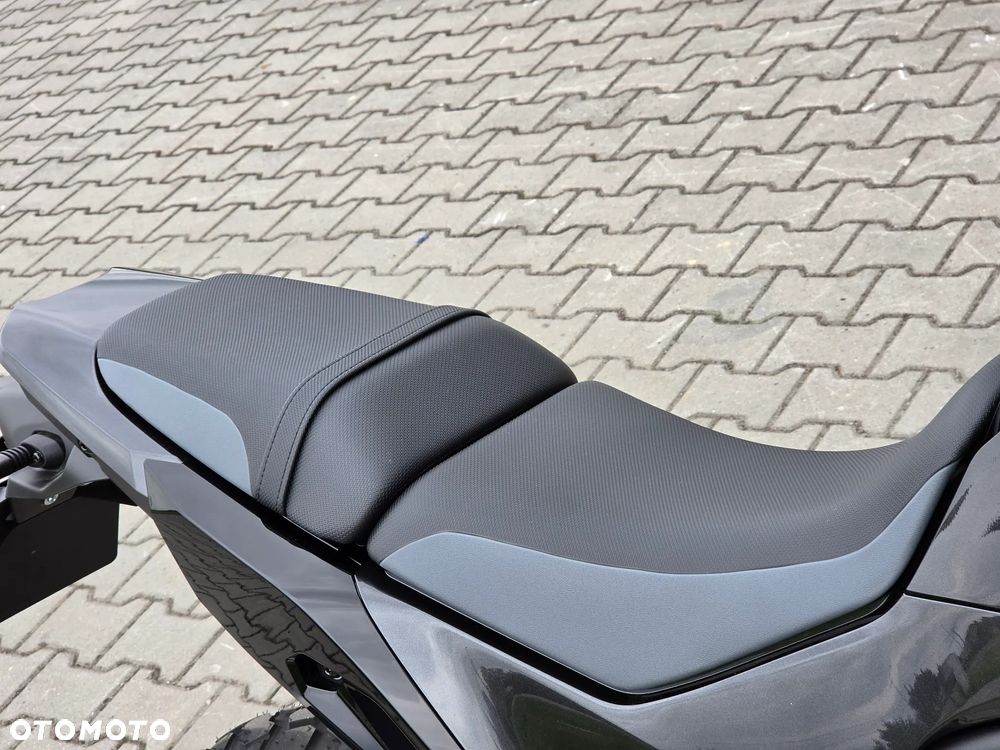 Kawasaki KLE - 13