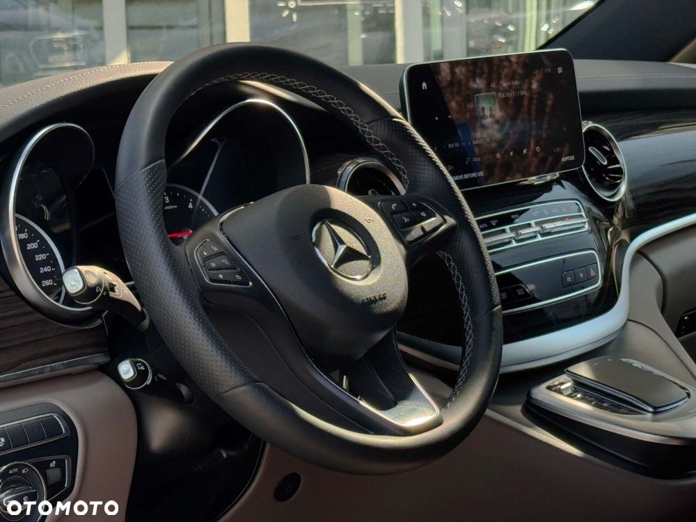 Mercedes-Benz Klasa V 300 d 4-Matic 9G-Tronic Avantgarde (d³ugi) - 18