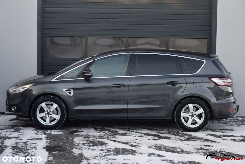 Ford S-Max - 9