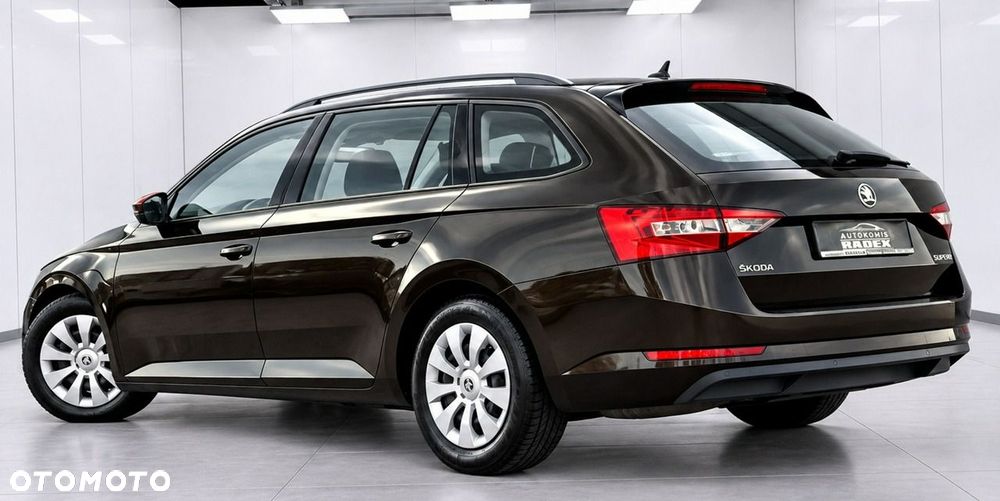 Skoda Superb - 8