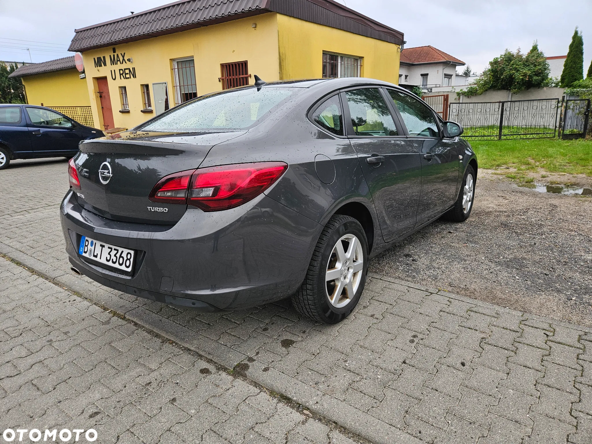 Opel Astra - 4
