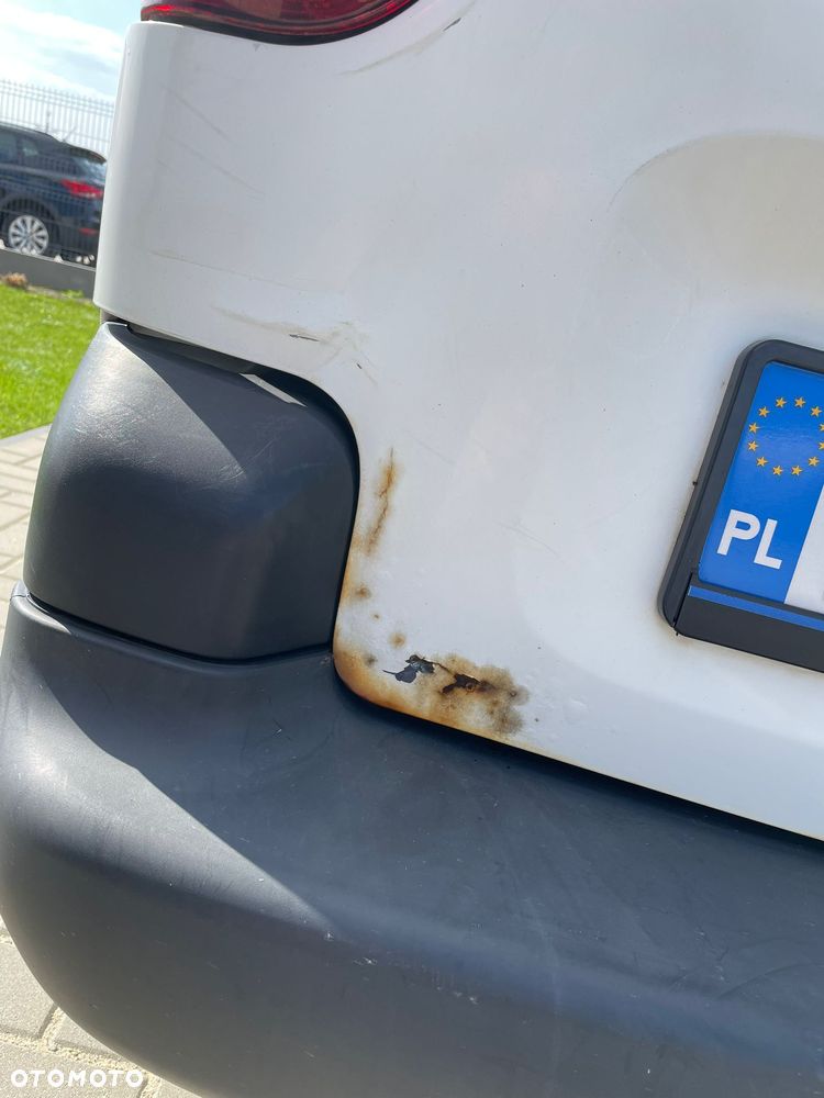 Peugeot Partner - 13