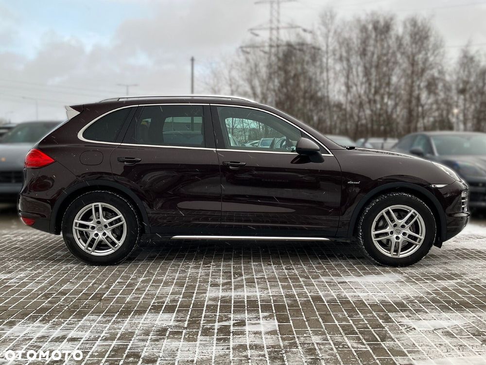 Porsche Cayenne - 14