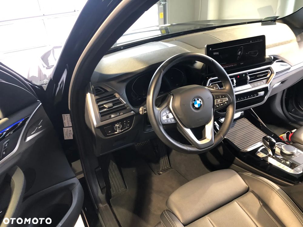 BMW X3 sDrive18d - 4