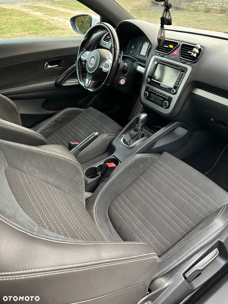Volkswagen Scirocco 2.0 TSI DSG - 16