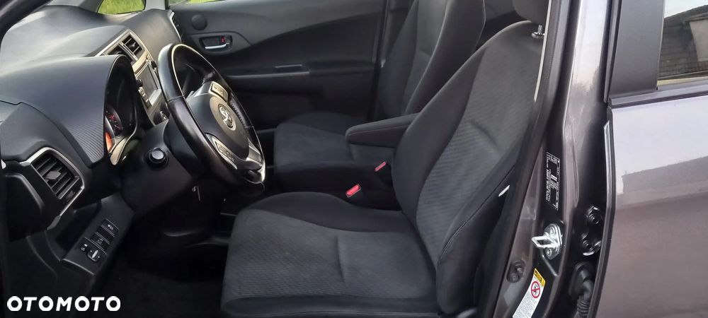 Toyota Verso S 1.33 VVT-i - 7